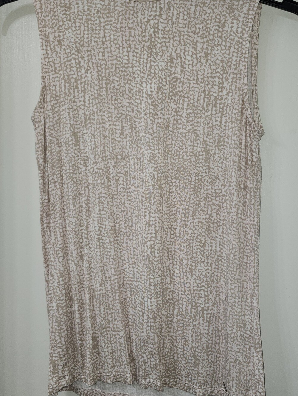 Calvin Klein Beige & White Printed Sleeveless Tank